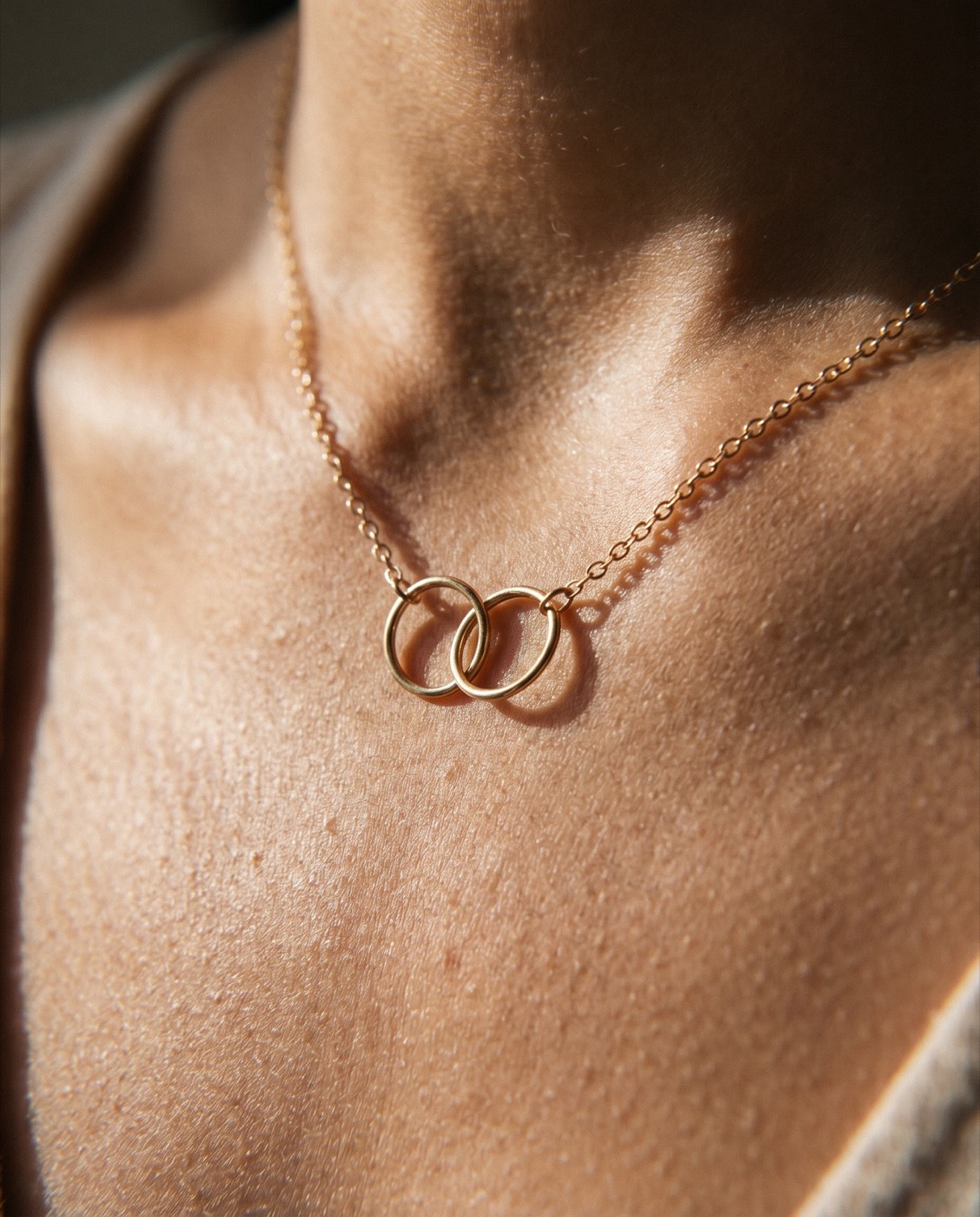 Joaillerie fine — collier or
